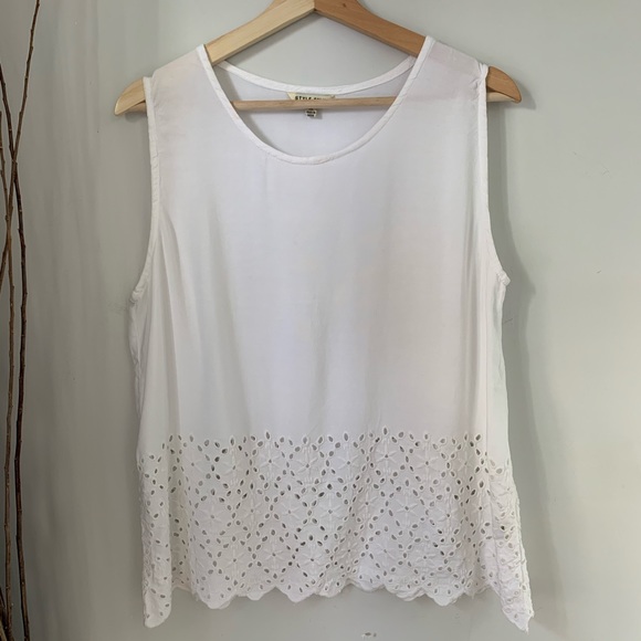 Style Envy Tops - Style Envy Sleeveless Top Scalloped Eyelet XL